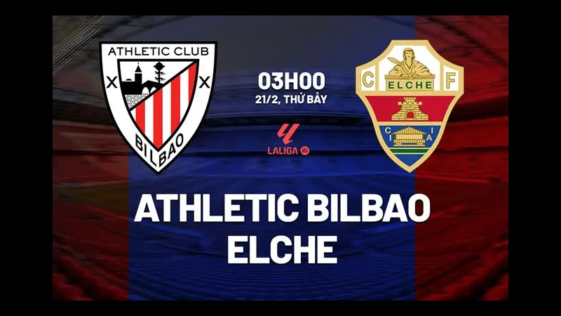 Cầu thủ Athletic Bilbao và Elche tranh chấp bóng trên sân Cầu thủ Athletic Bilbao và Elche tranh chấp bóng trên sân